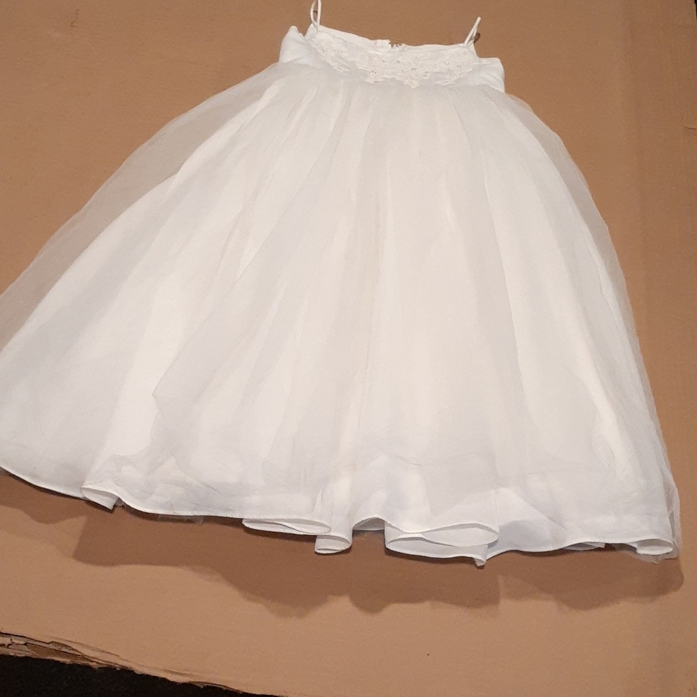 Oleg CASSINI FORMAL WHITE DRESS SEQUINS SIZE 4 FLO